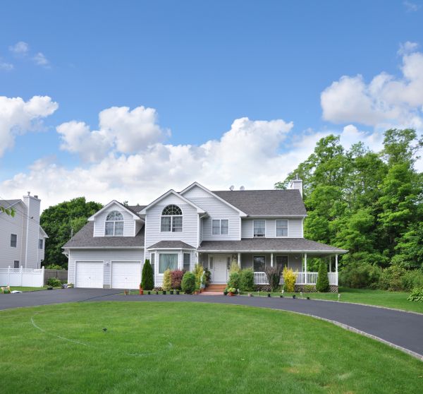 Asphalt Driveway Sealcoating in Elkhart
