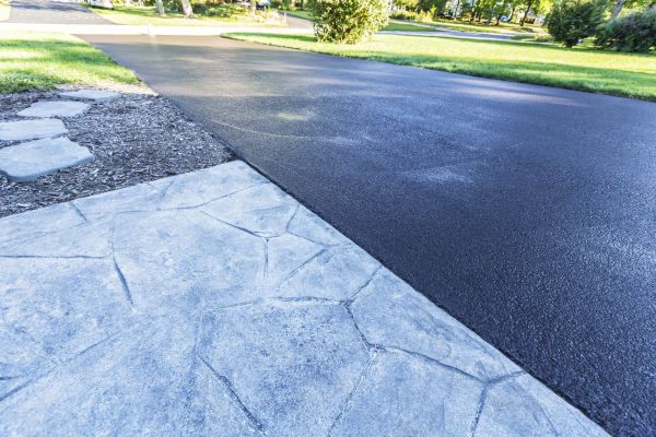 Residential Driveway Sealing in Elkhart