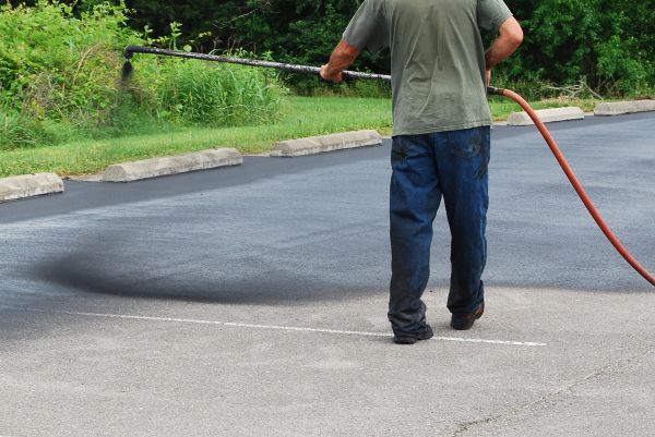 Lot Sealcoating in Elkhart