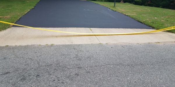 Driveway Sealcoating in Elkhart
